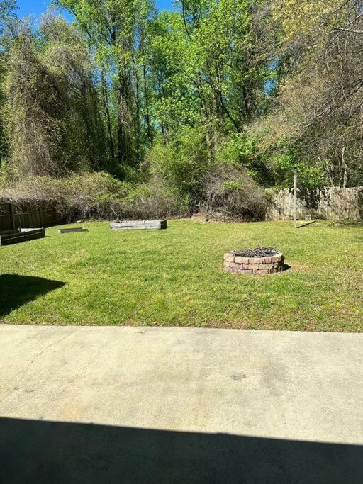 Adorable 3Br/2Ba W/ Garage 2Min Walk Ecu Health Villa Greenville Esterno foto